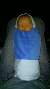 (2013-03-01) - Oliver swaddled(2)