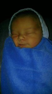 (2013-03-01) - Oliver swaddled(3)